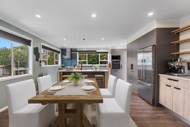 Photo of property in 22 Takiroa Street, Urenui, 4375