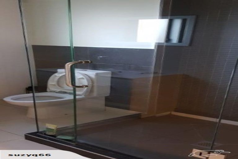 Photo of property in 37 Amante Crescent, Mairangi Bay, Auckland, 0630