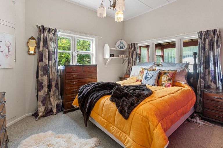 Photo of property in 76 Revans Street, Featherston, 5710