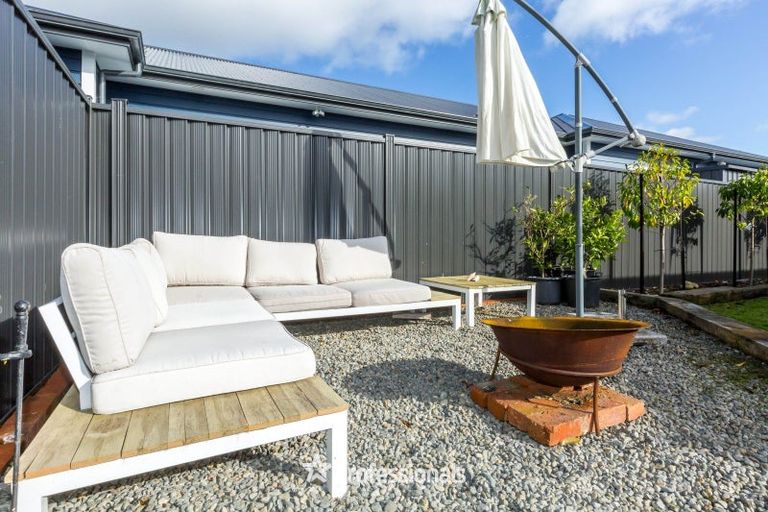 Photo of property in 31 Castletown Street, Wallaceville, Upper Hutt, 5018