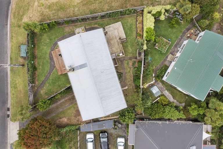 Photo of property in 9 Point Street, Raglan, 3225