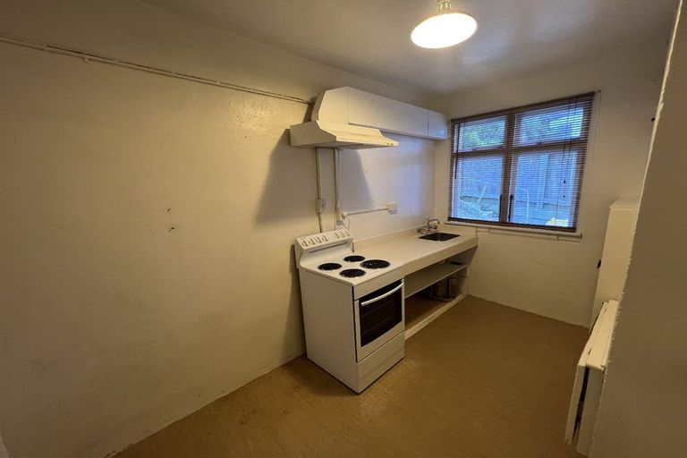 Photo of property in 34 Moana Road, Plimmerton, Porirua, 5026