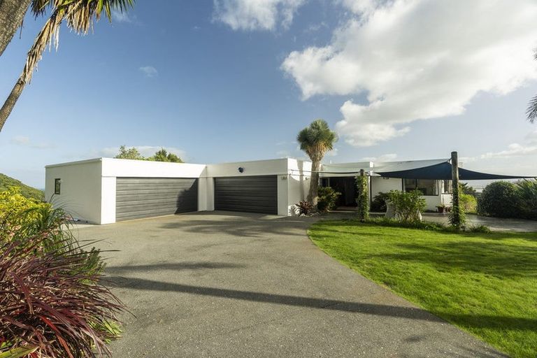 Photo of property in 14 The Heights, Whangarei Heads, Whangarei, 0174