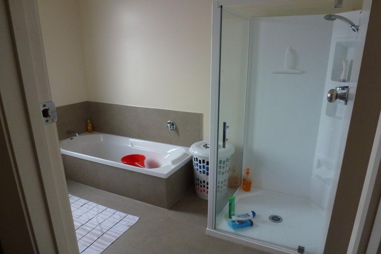 Photo of property in 23 Milverton Avenue, Hokowhitu, Palmerston North, 4410