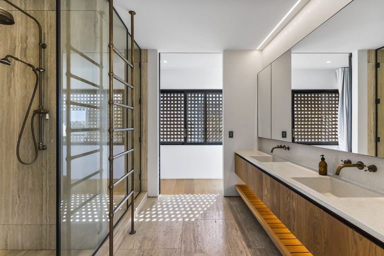 Photo of property in 13 Burwood Crescent, Remuera, Auckland, 1050