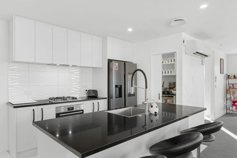 Photo of property in 16 Lomu Way, Rolleston, 7615