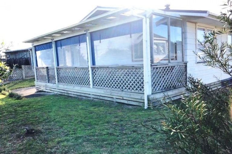 Photo of property in 626 Waitarere Beach Road, Waitarere Beach, Levin, 5510