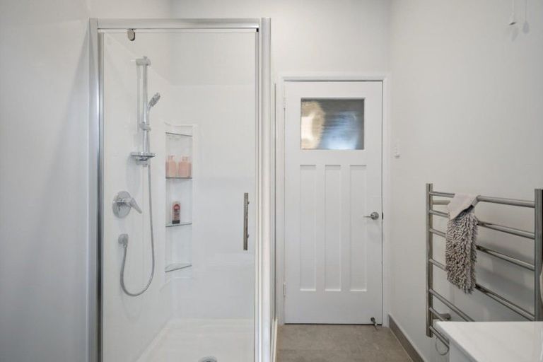 Photo of property in 5 Regent Street, Palmerston North, 4414