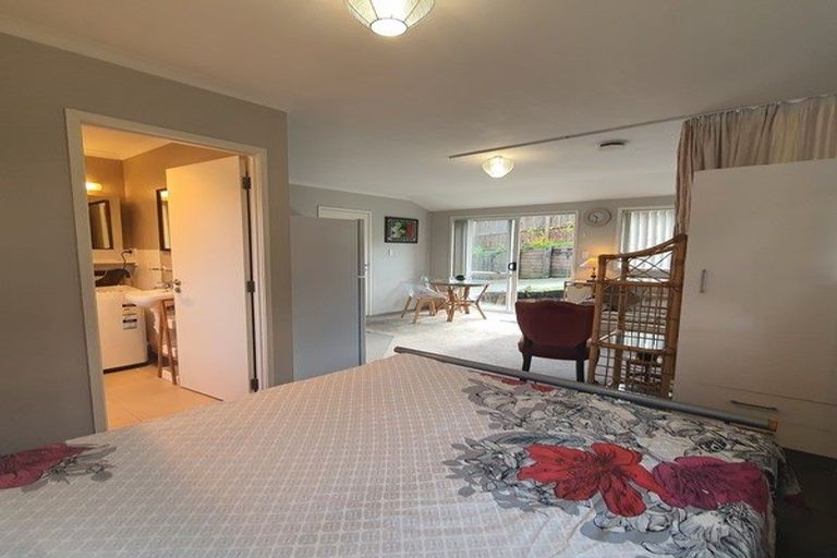 Photo of property in 13 Andre Rise, Stanmore Bay, Whangaparaoa, 0932