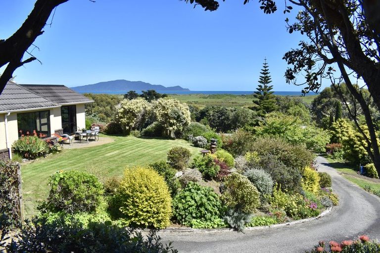 Photo of property in 229 Te Hapua Road, Te Horo, Otaki, 5581