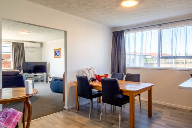 Photo of property in 15 Puriri Crescent, Edgecumbe, 3120