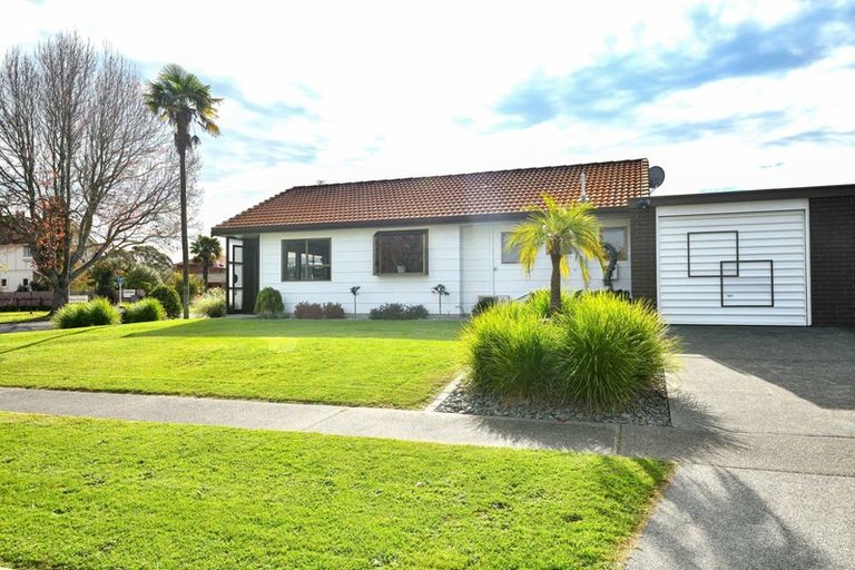 Photo of property in 19 Stout Street, Whataupoko, Gisborne, 4010