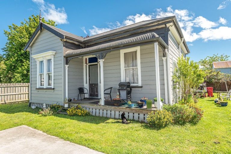 Photo of property in 19 Kelvin Street, Aramoho, Wanganui, 4500