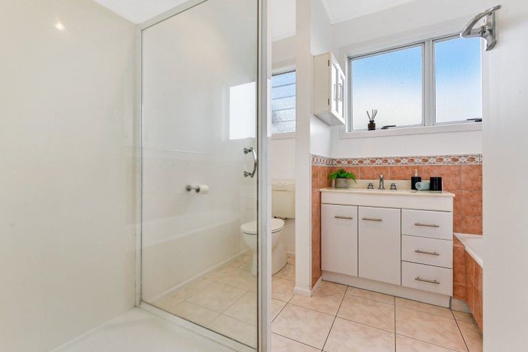 Photo of property in 44 Dalton Crescent, Dinsdale, Hamilton, 3204