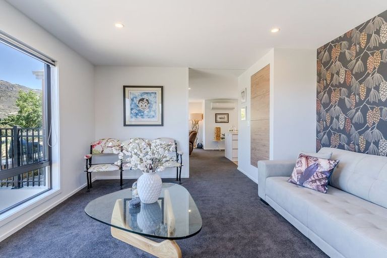 Photo of property in 26 Naylor Street, Clyde, 9330