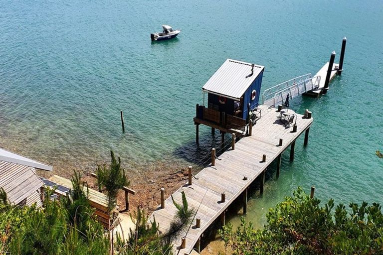 Photo of property in 165 Bon Accord Harbour, Kawau Island, 0920