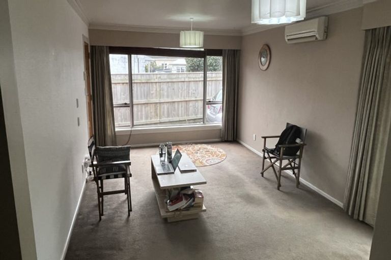 Photo of property in 5 Amberley Grove, Hutt Central, Lower Hutt, 5010