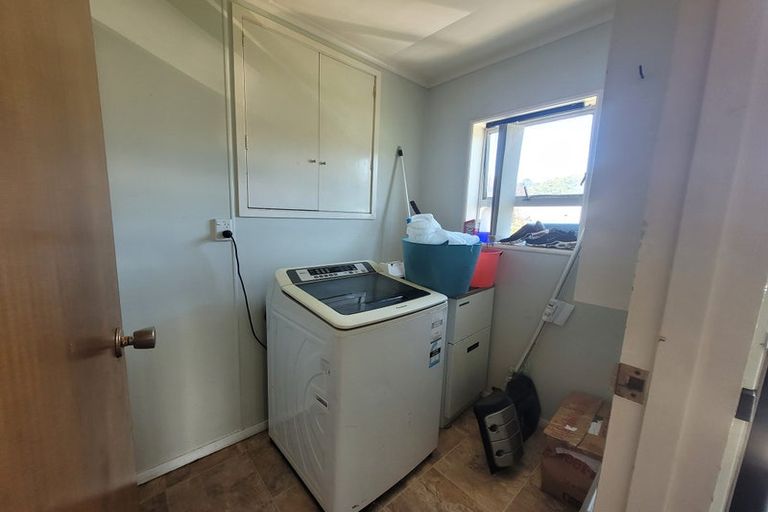 Photo of property in 75 Molesworth Street, Taita, Lower Hutt, 5011