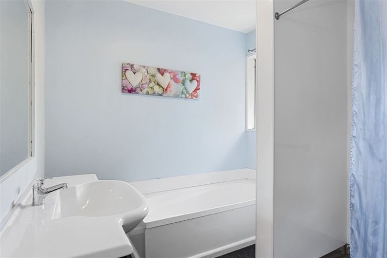 Photo of property in 2/54 Pacific Road, North New Brighton, Christchurch, 8083