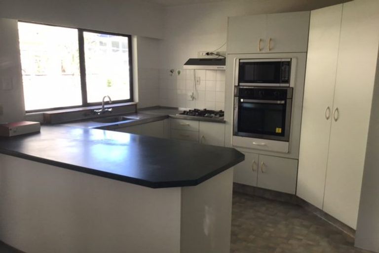 Photo of property in 2/5 Nelson Avenue, Northcote Point, Auckland, 0627