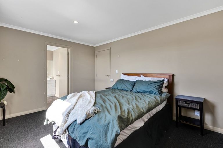 Photo of property in 24 Ngaio Street, Strandon, New Plymouth, 4312