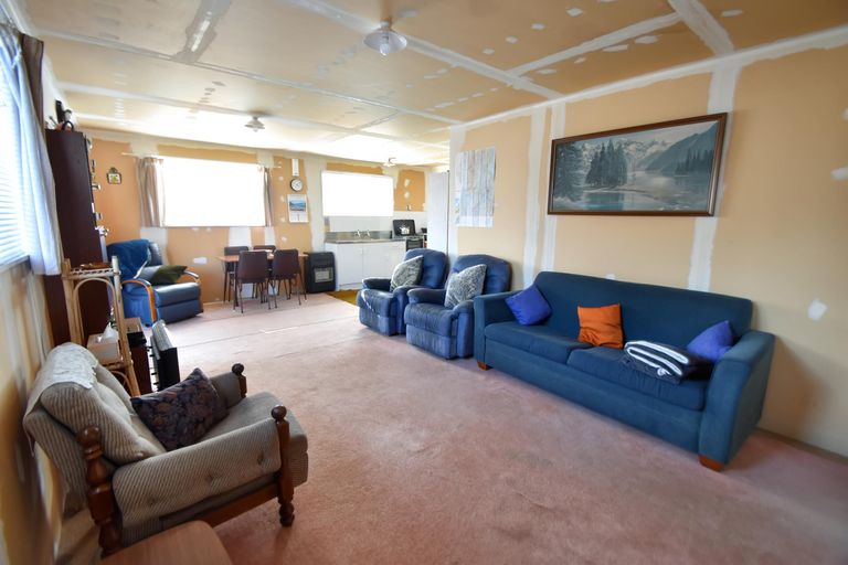 Photo of property in 30 Godley Street, Twizel, 7901