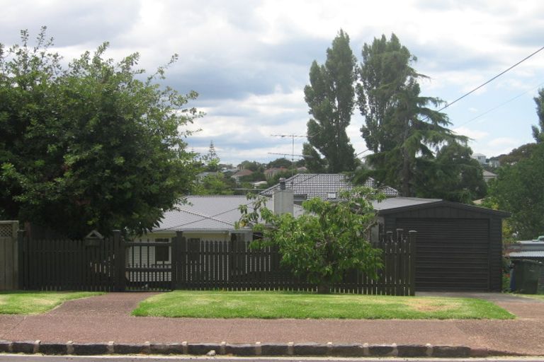 Photo of property in 30 Saint Leonards Road, Devonport, Auckland, 0624