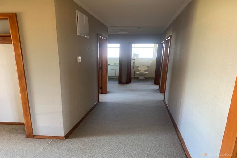 Photo of property in 4 Edward Street, Waimate, 7924