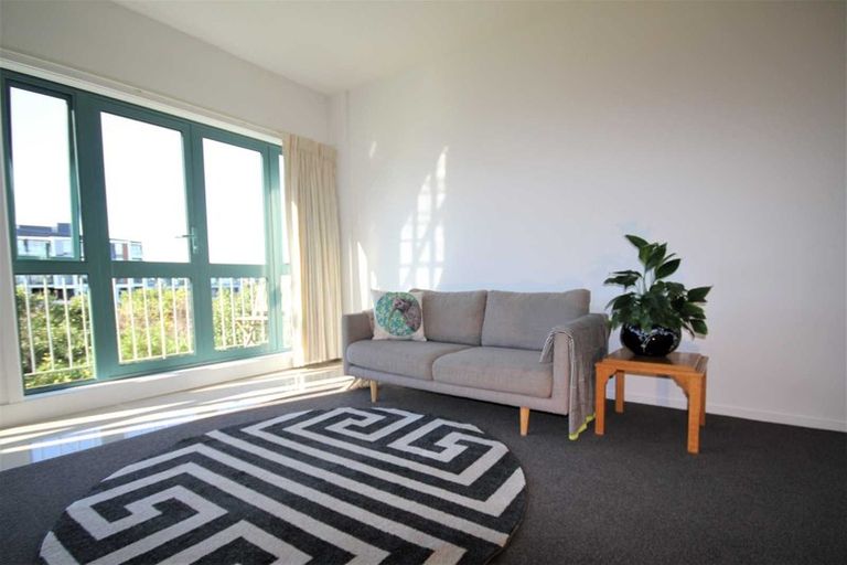 Photo of property in Mokoia Ridge, 1d/68 Mokoia Road, Birkenhead, Auckland, 0626