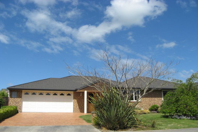 Photo of property in 15 Hewitts Road, Woodend, 7610