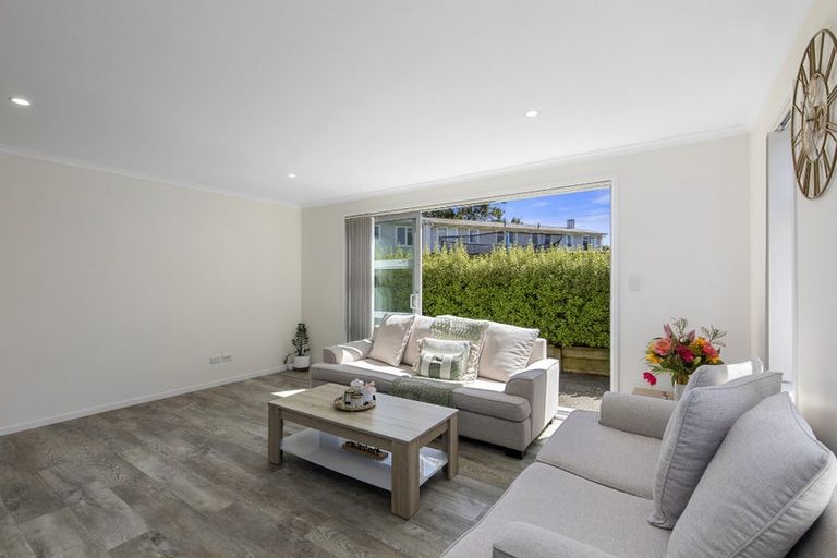 Photo of property in 55c Durham Crescent, Fairfield, Lower Hutt, 5011