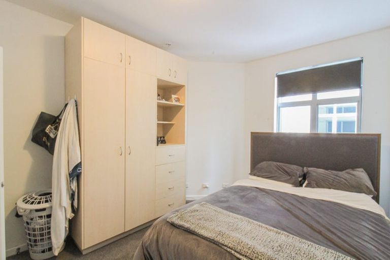 Photo of property in City Lodge, 604/115 Vivian Street, Te Aro, Wellington, 6011