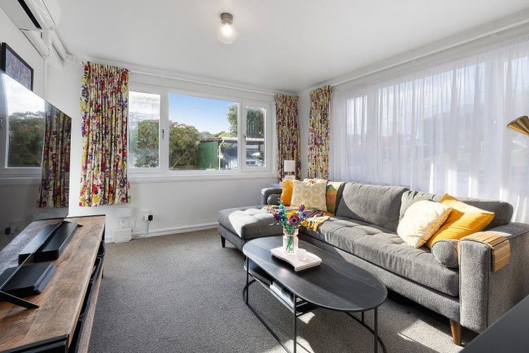 Photo of property in 5/18 Agra Crescent, Khandallah, Wellington, 6035