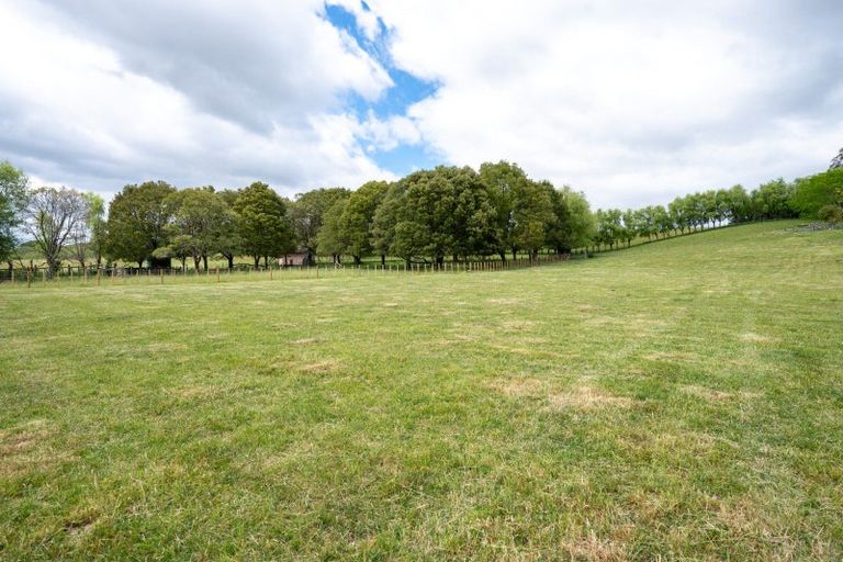 Photo of property in 8 Homewood Road, Waipawa, 4277