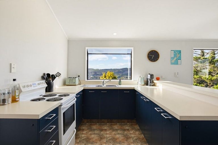 Photo of property in 10 Peter Button Place, Johnsonville, Wellington, 6037