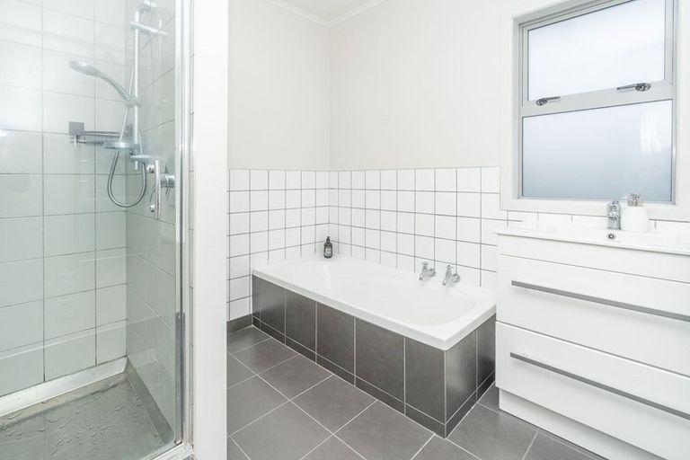 Photo of property in 3 Duncan Road, St Andrews, Hamilton, 3200