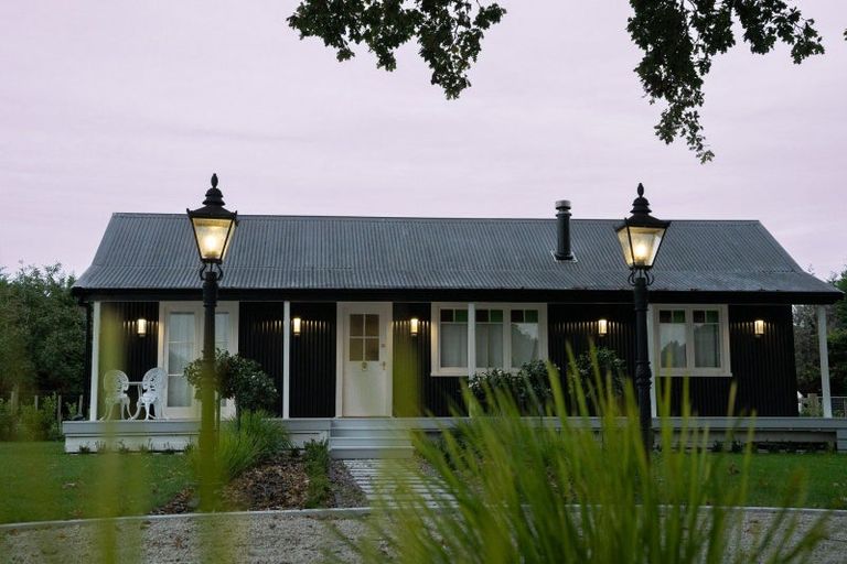 Photo of property in 1/347 Racecourse Road, Cambridge, 3493