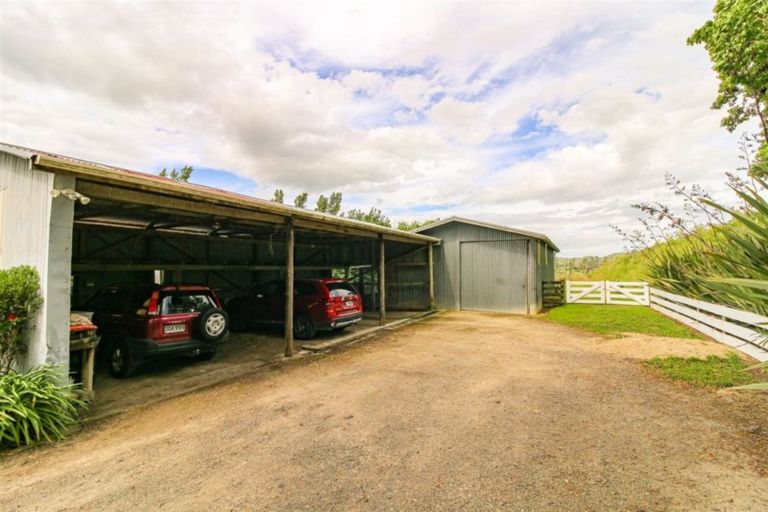 Photo of property in 102 Matarawa Valley Road, Okoia, Whanganui, 4582