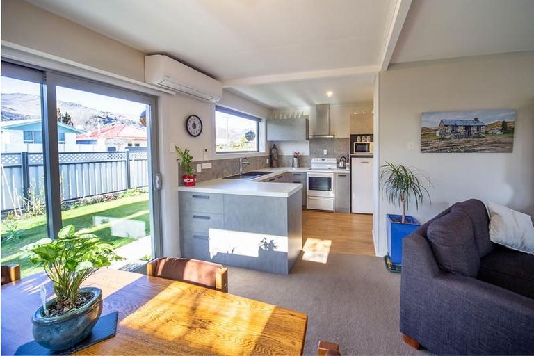 Photo of property in 29 Ray Street, Cromwell, 9310