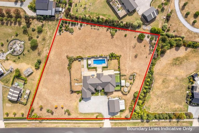 Photo of property in 17 Margot Lane, Matangi, Hamilton, 3283