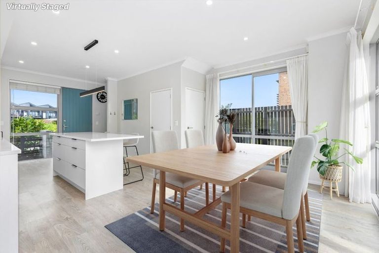 Photo of property in 20 Oioi Road, Hobsonville, Auckland, 0616