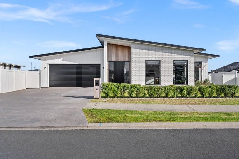 Photo of property in 20 Maturiki Drive, One Tree Point, 0118