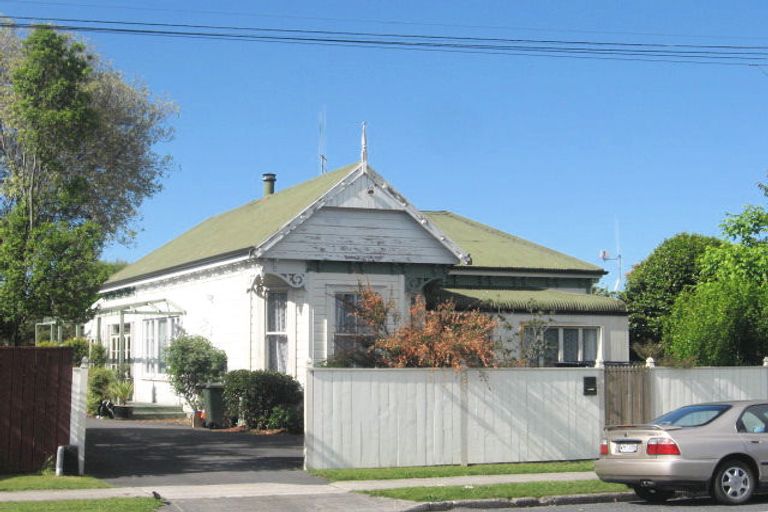 Photo of property in 131 Williams Street, Cambridge, 3434