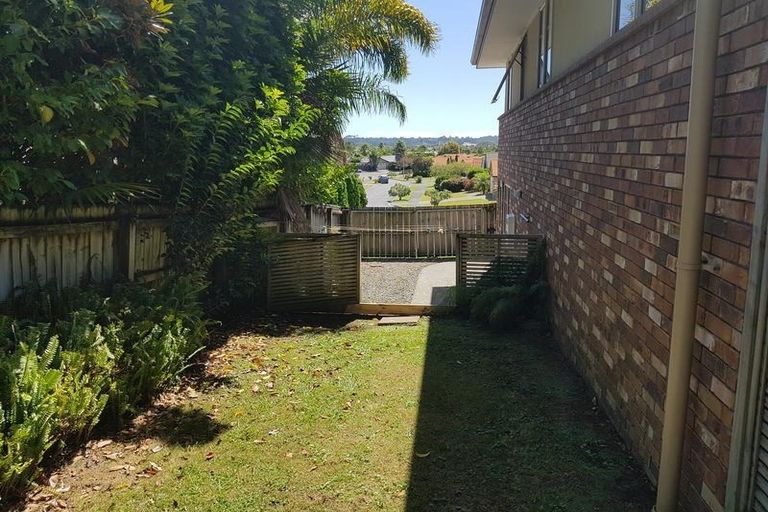 Photo of property in 17 Pippen Court, Henderson, Auckland, 0612