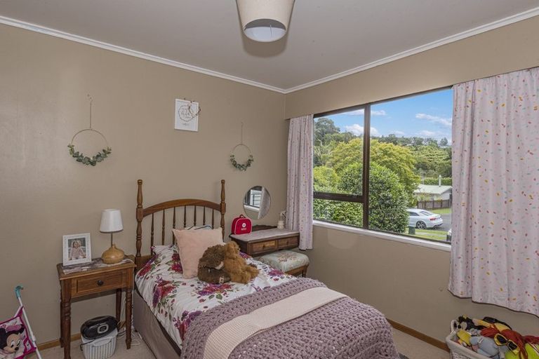 Photo of property in 13 Ranfurly Place, Te Kamo, Whangarei, 0112