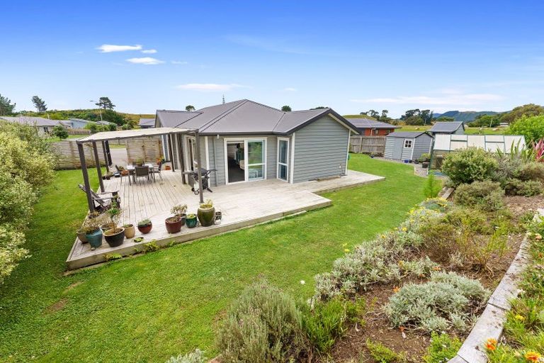 Photo of property in 7 Te Wiremu Lane, Otaki, 5512