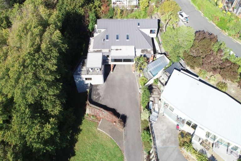 Photo of property in 12 Overdale Drive, Cashmere, Christchurch, 8022