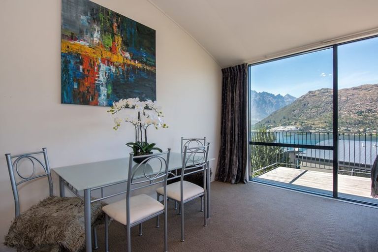 Photo of property in Elkridge Apartments, 14/64 Marina Drive, Frankton, Queenstown, 9300