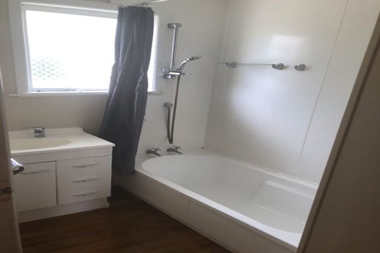 Photo of property in 4 Thornton Place, Melville, Hamilton, 3206