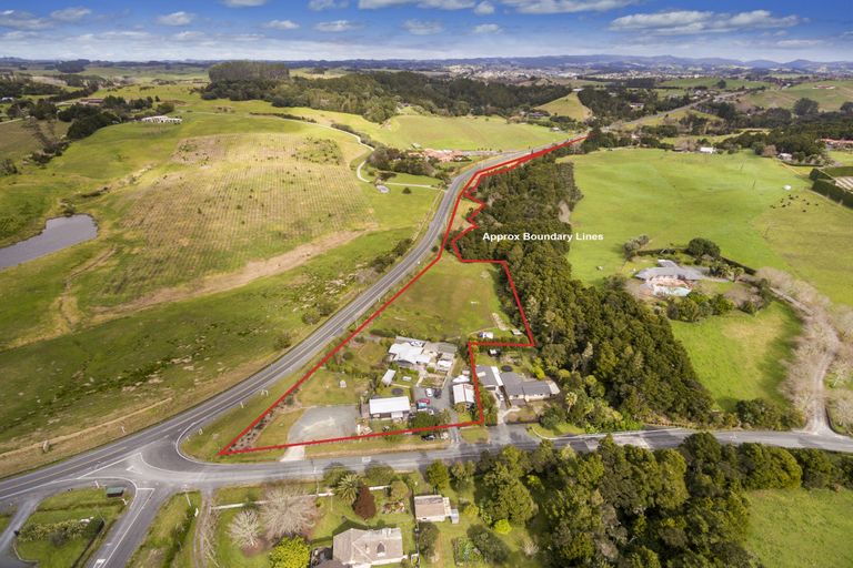 Photo of property in 523 Matakana Road, Warkworth, 0985
